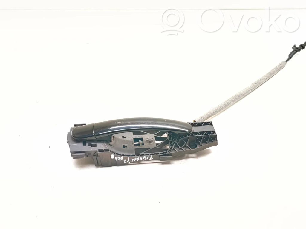 Volkswagen Tiguan Klamka zewnętrzna drzwi przednich 