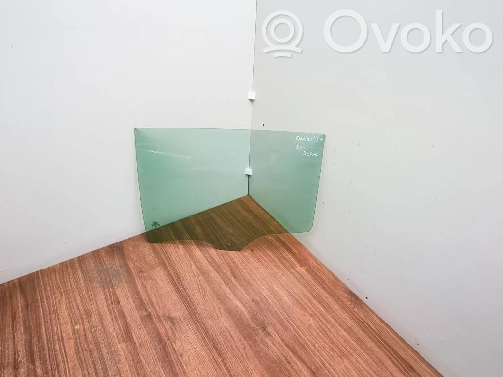 Szyba drzwi tylnych   JX7BN25713A,43R011025,DOT27AS2M24100
