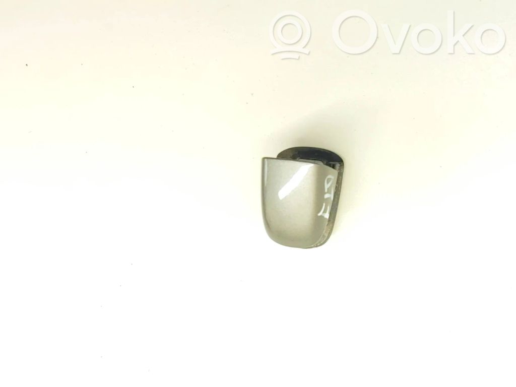 Osłona drzwi tylnych samochodów dostawczych   4L0839879