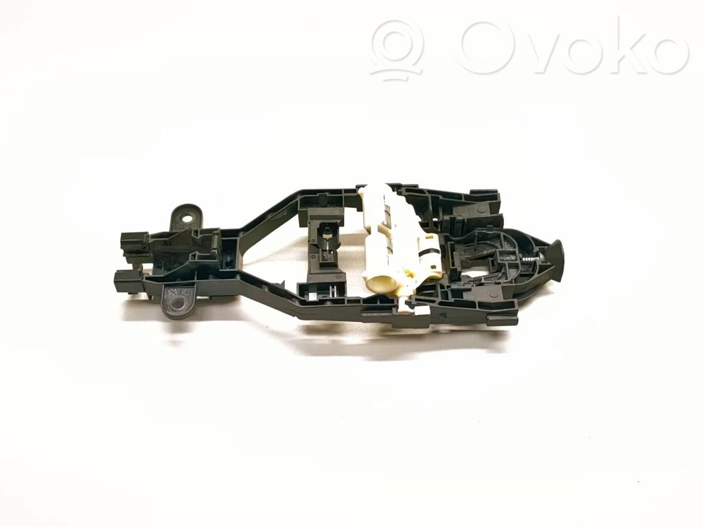 Volvo V90 Cross Country Rear door exterior handle/bracket 