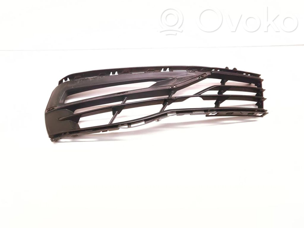 BMW 6 G32 Gran Turismo Front bumper lower grill 
