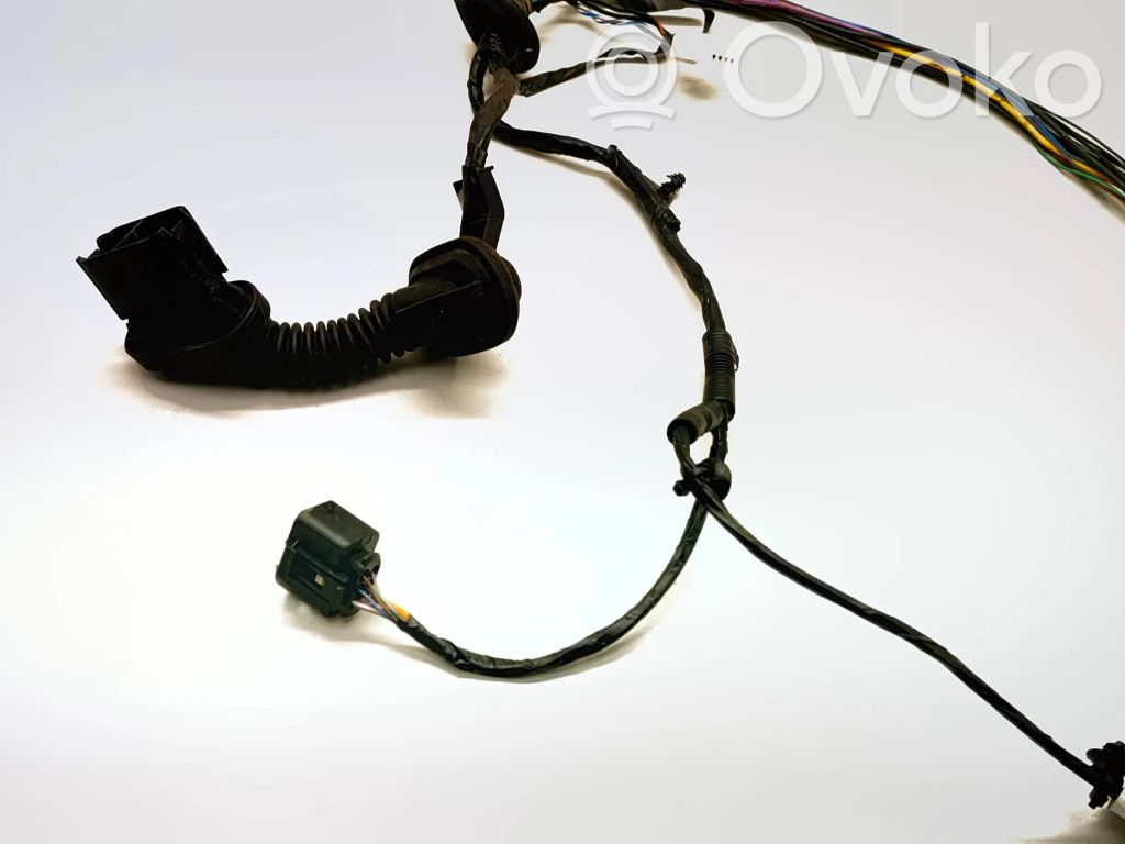 Cableado de puerta trasera   6G9T14240DBJ