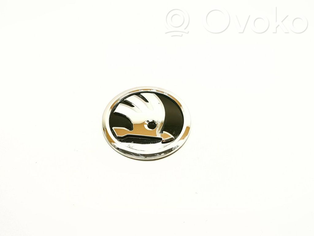 Skoda Enyaq iV Emblemat / Znaczek tylny / Litery modelu 
