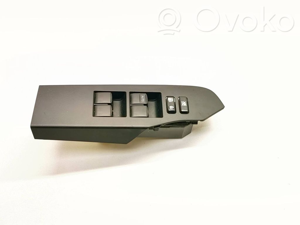 Toyota Auris E180 Electric window control switch 