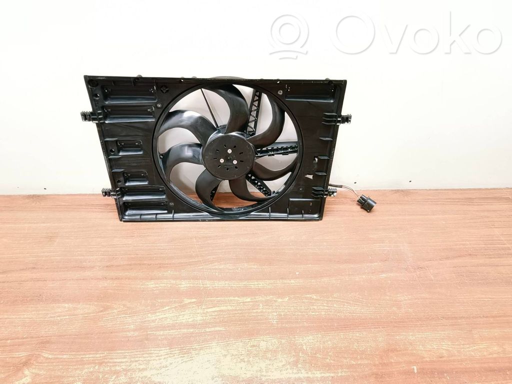 Skoda Karoq Elektrinis radiatorių ventiliatorius 