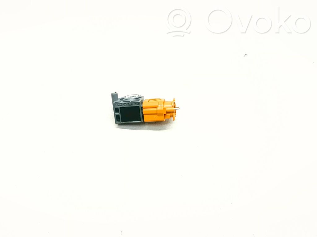 KIA Carens III Airbag deployment crash/impact sensor 