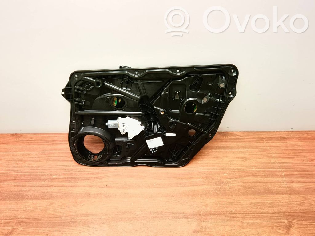 Mercedes-Benz ML W166 Elektryczny podnośnik szyby drzwi przednich 