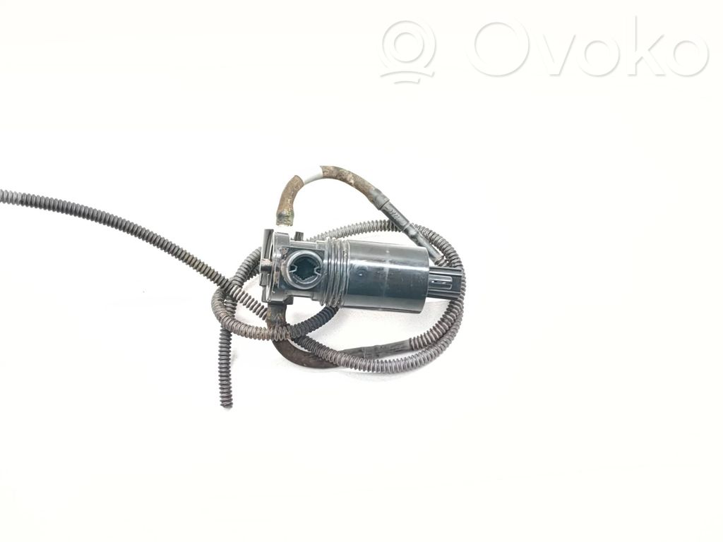 Volvo XC60 Windscreen/windshield washer pump 