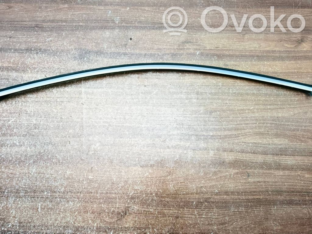 Volvo S80 Listón embellecedor de la puerta delantera (moldura) 