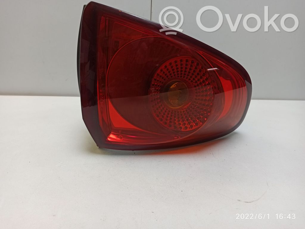 Rear/tail lights