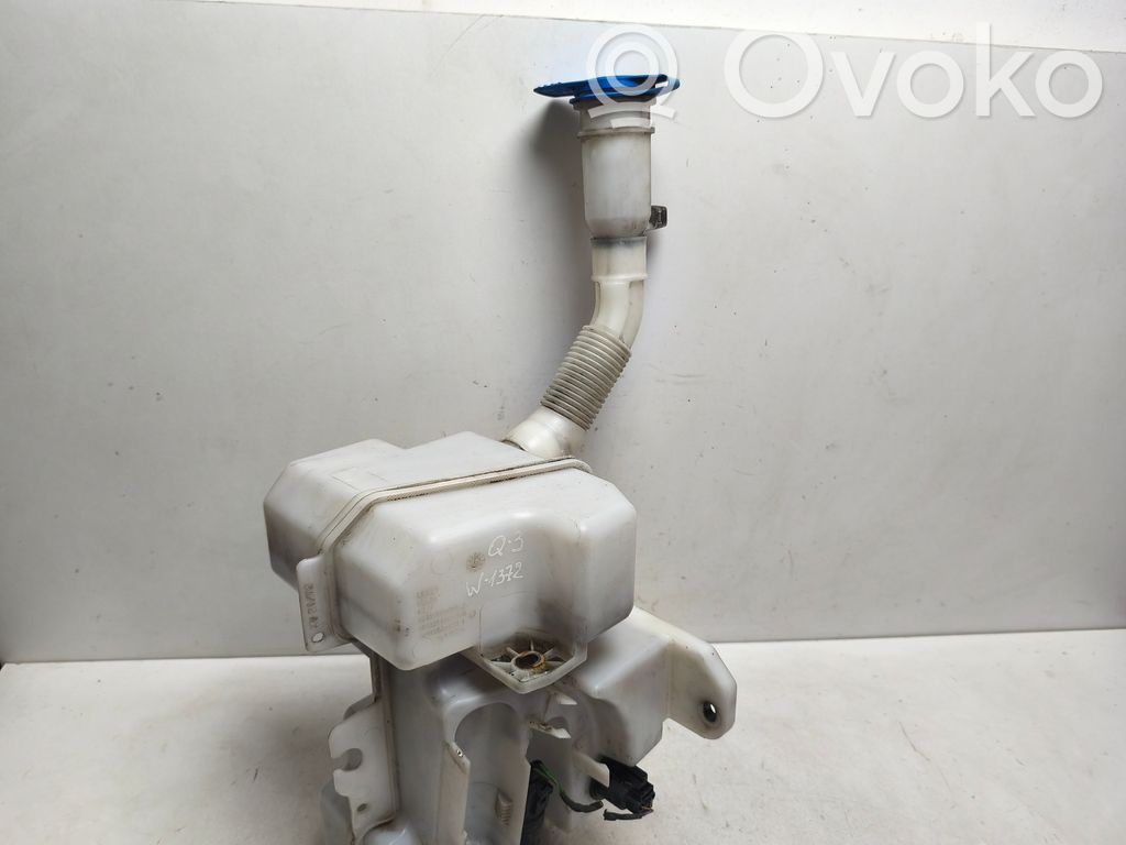 Audi Q3 8U Wischwasserbehälter 