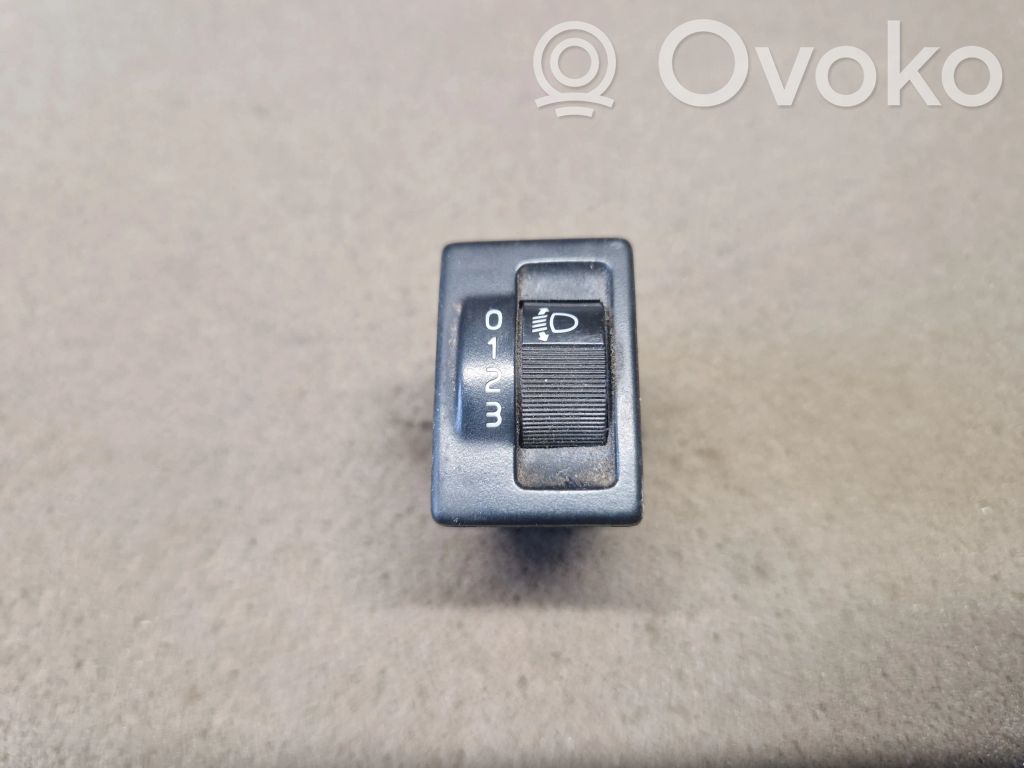Isuzu D-Max Headlight level height control switch 