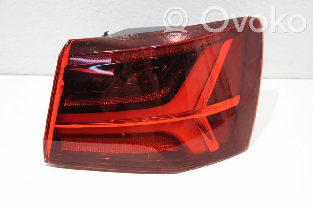Lampa tylna   4G9945096F,90071178