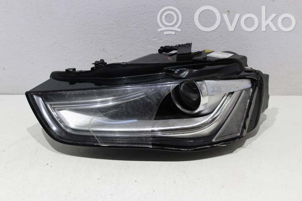 Audi A4 S4 B8 8K Lampa przednia 