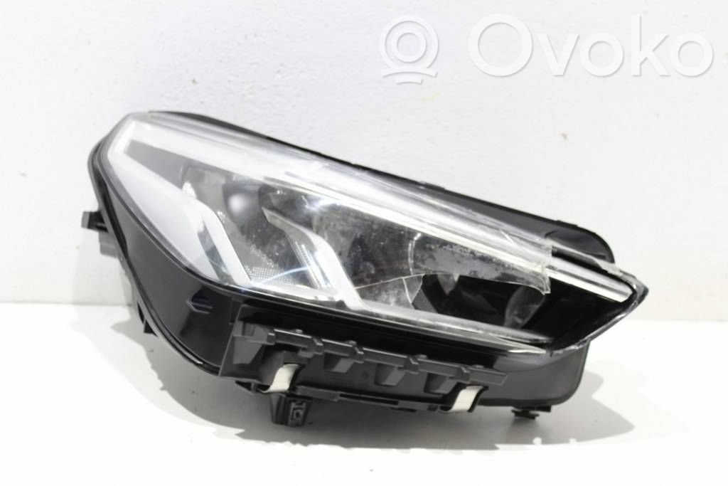 BMW X1 U11 Scheinwerfer 