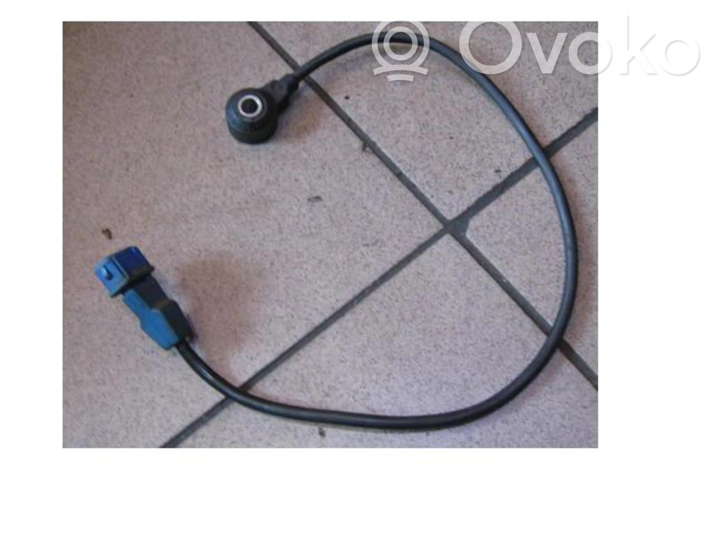 Audi 80 90 S2 B4 Klopfsensor 