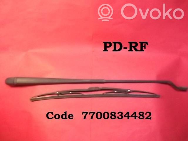 Renault Scenic I Front wiper blade arm 
