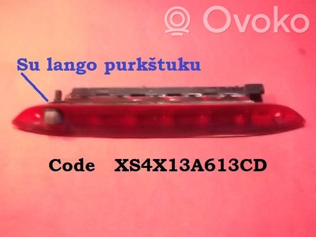 Ford Focus Third/center stoplight 