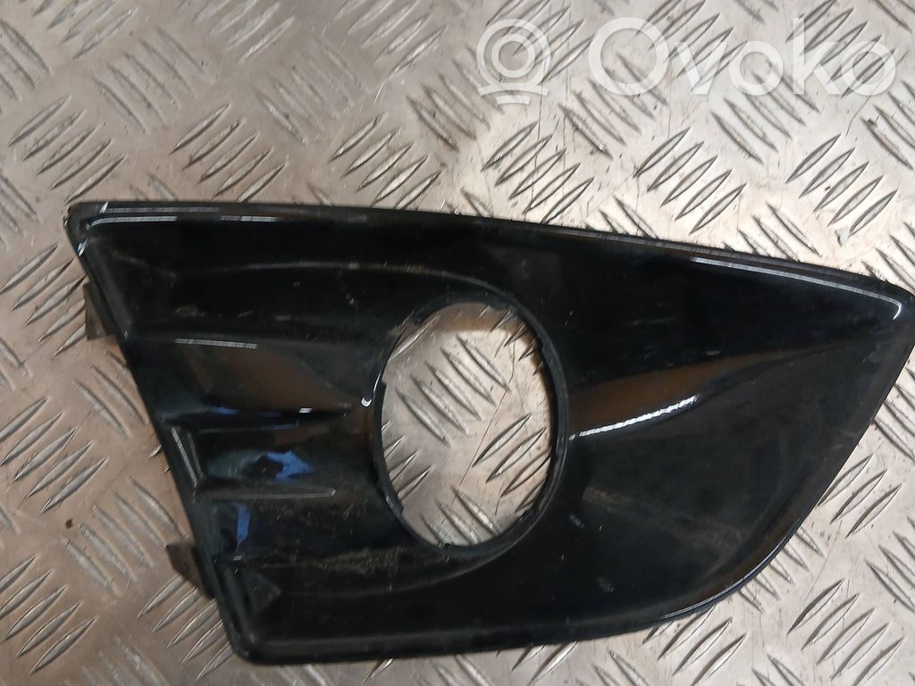 Etusumuvalon ritilä   AM51R19952C