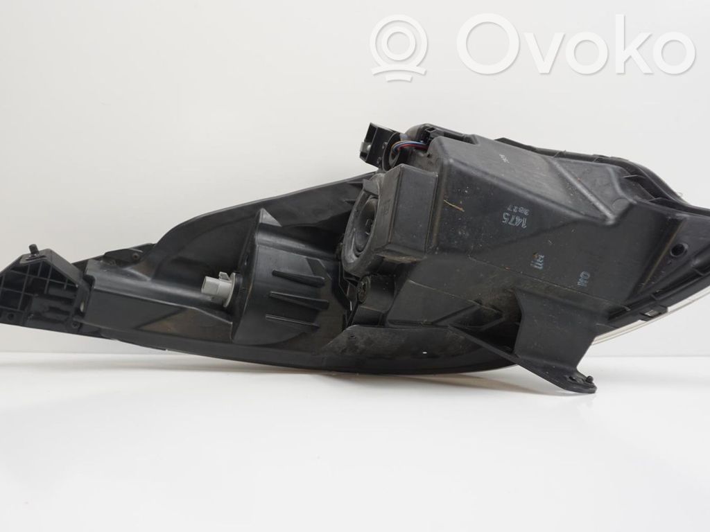 Scheinwerfer   95281475