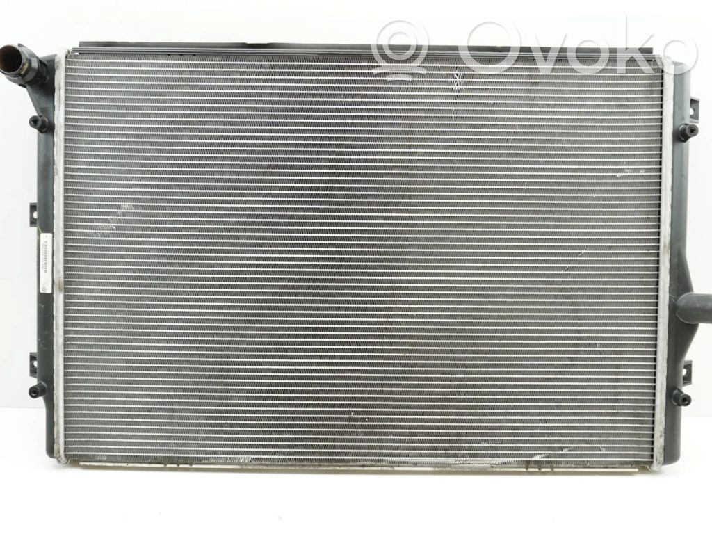 Chłodnica   5K0121251AA