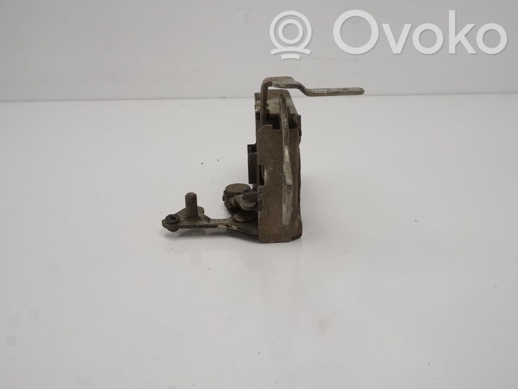 Citroen AX Etuoven lukko 