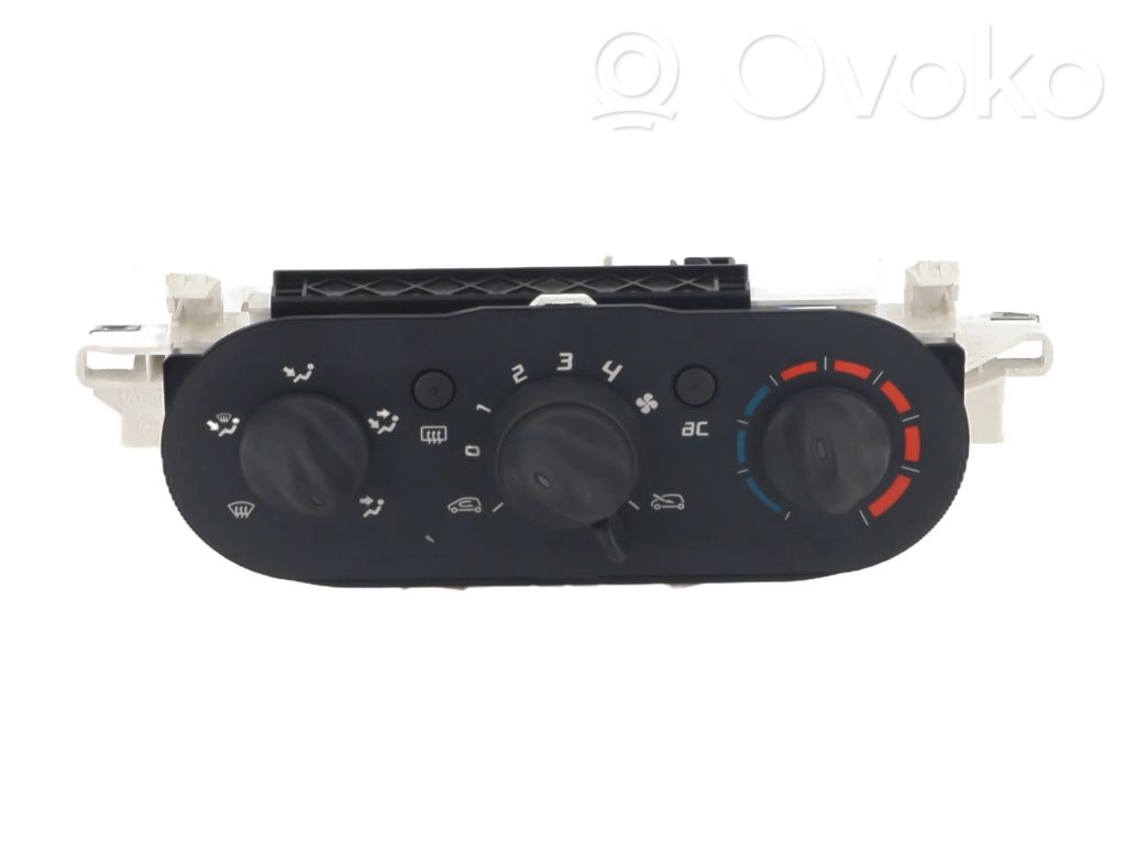 Renault Twingo II Climate control unit 