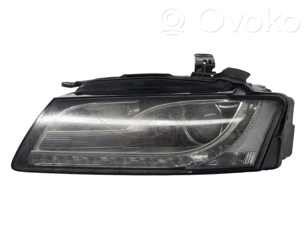 Audi A5 8T 8F Phare frontale 