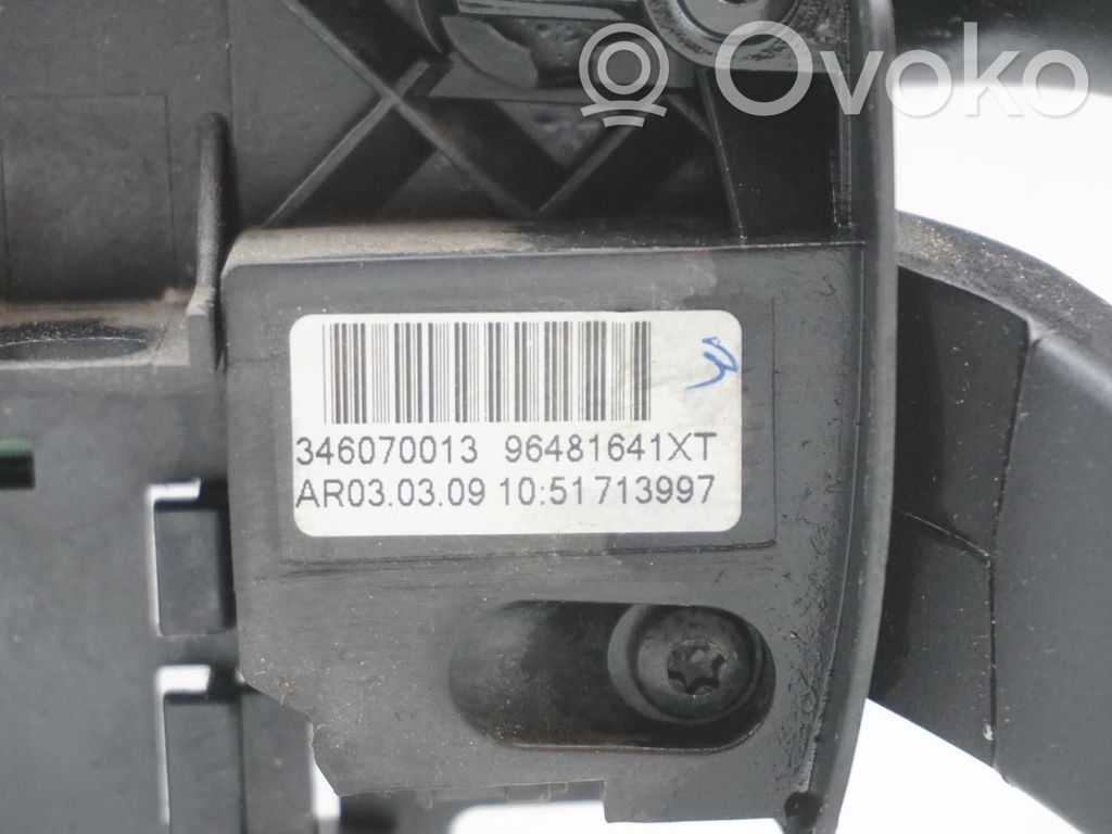 BMW 1 E82 E88 Wiper turn signal indicator stalk/switch 