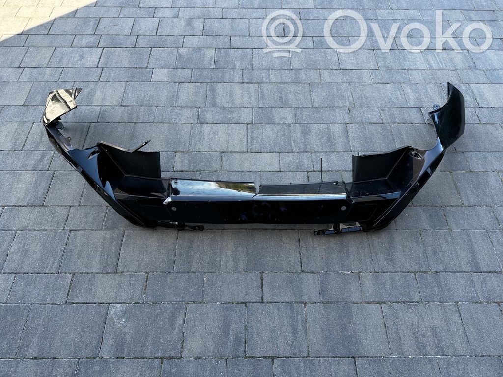 Lamborghini Urus Front bumper lip 