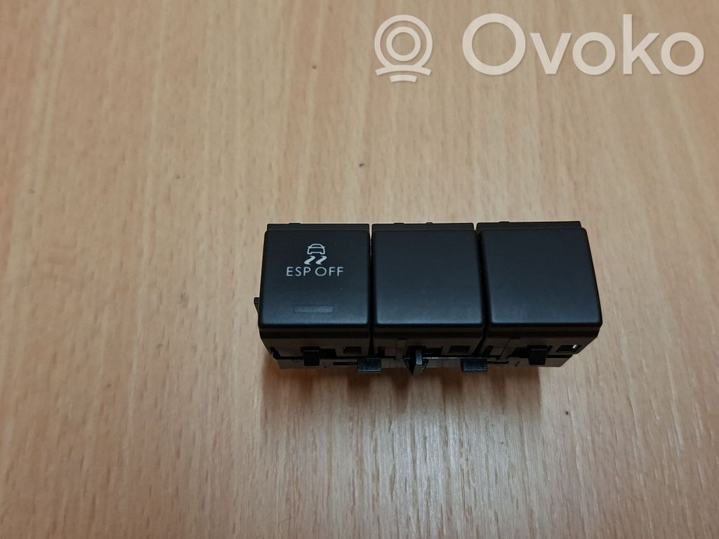 Peugeot 508 ESP (stability program) switch 