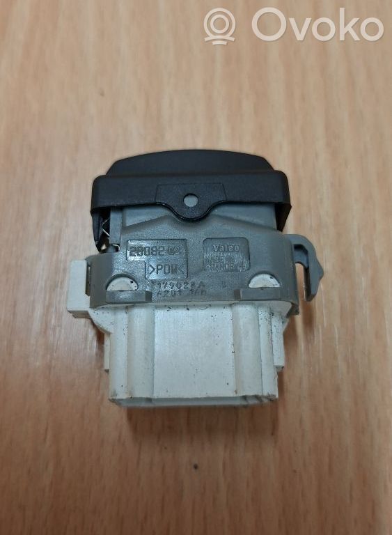 Renault Espace IV Cruise control switch 