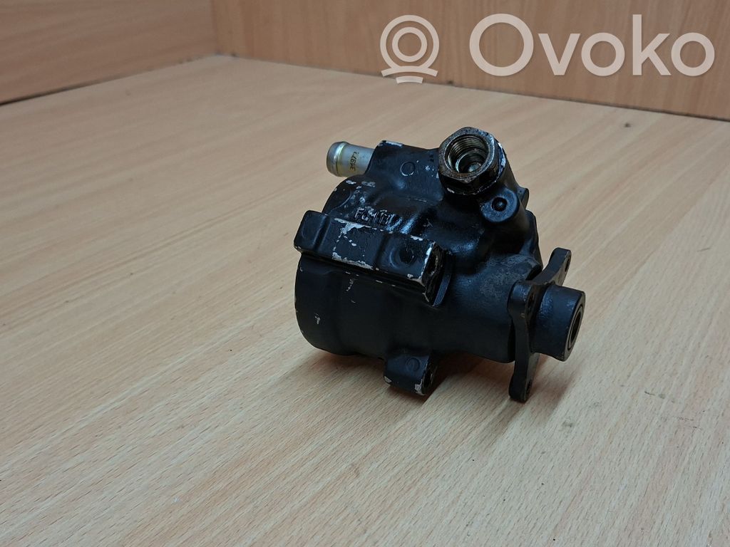 Renault Espace IV Power steering pump 