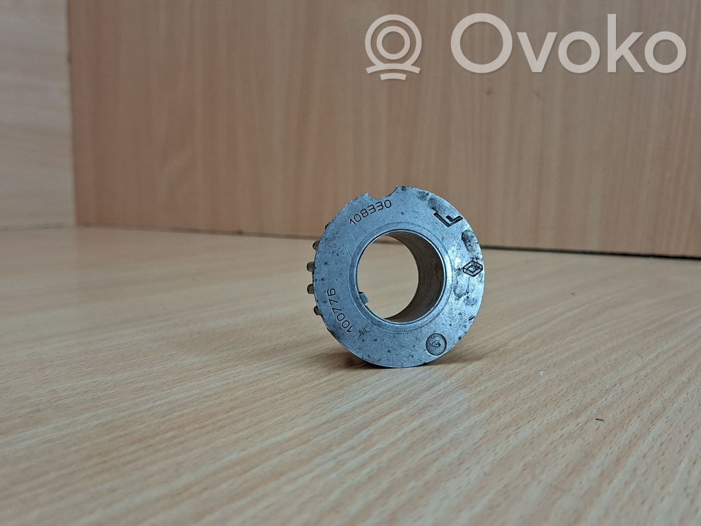 Renault Espace IV Crankshaft pulley 
