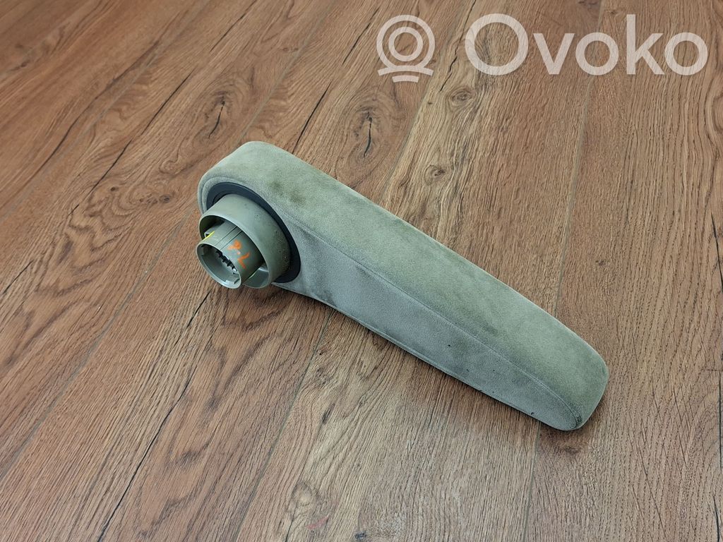 Podłokietnik tunelu środkowego   7701064757