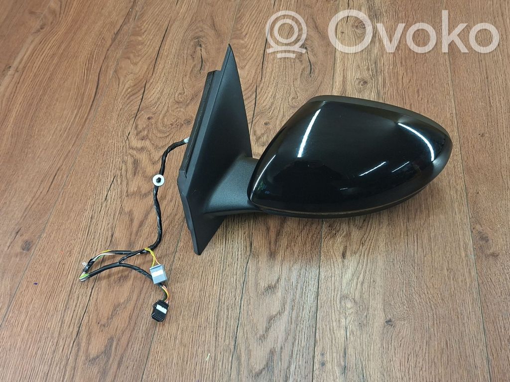 Renault Megane IV Front door electric wing mirror 