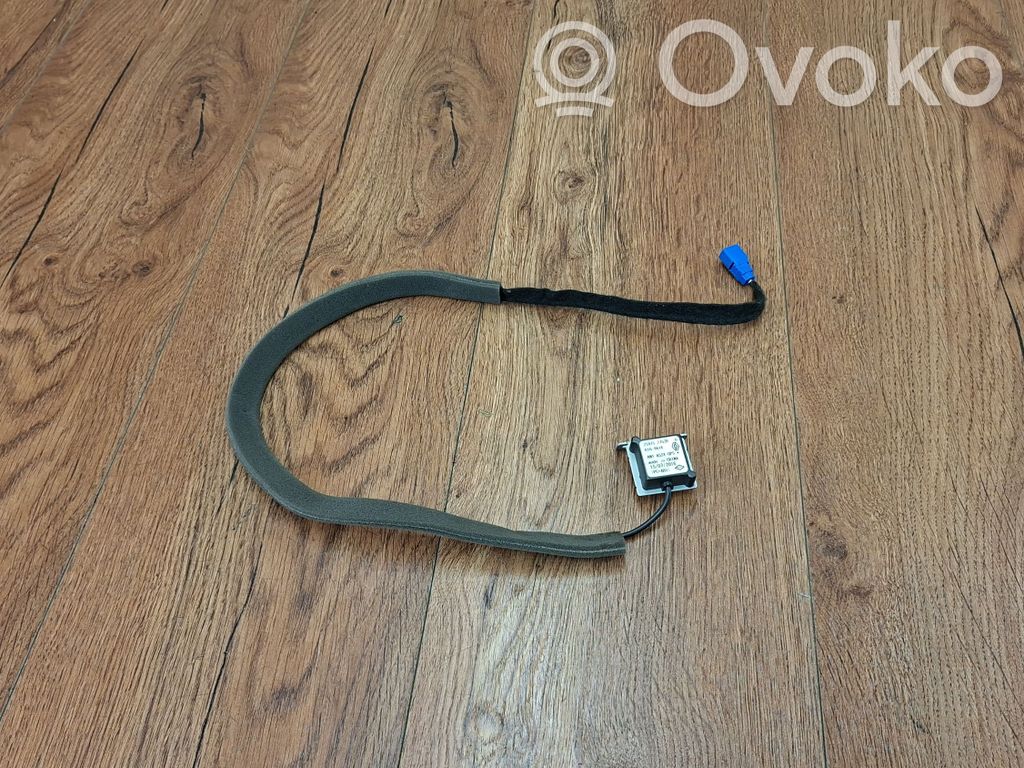 Renault Megane IV GPS-pystyantenni 