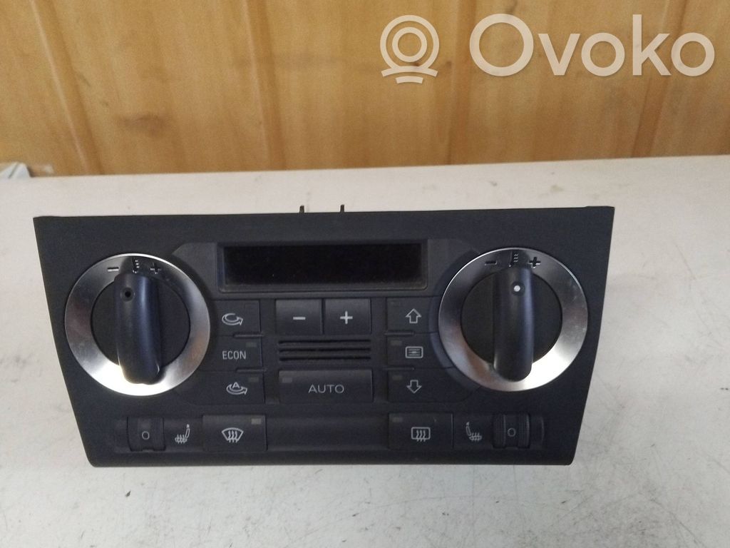 Audi A3 S3 8P Panel klimatyzacji 
