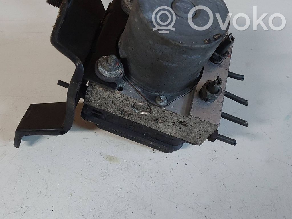 Toyota Corolla Verso AR10 Блок ABS 