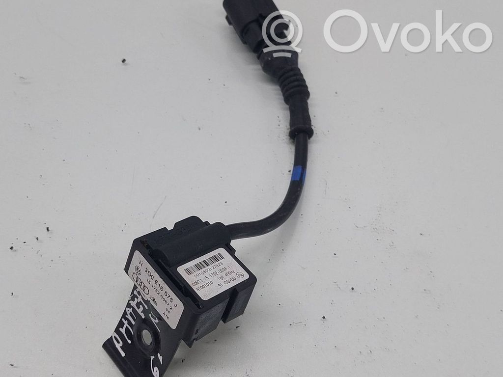 Volkswagen Phaeton ABS wheel speed sensor 