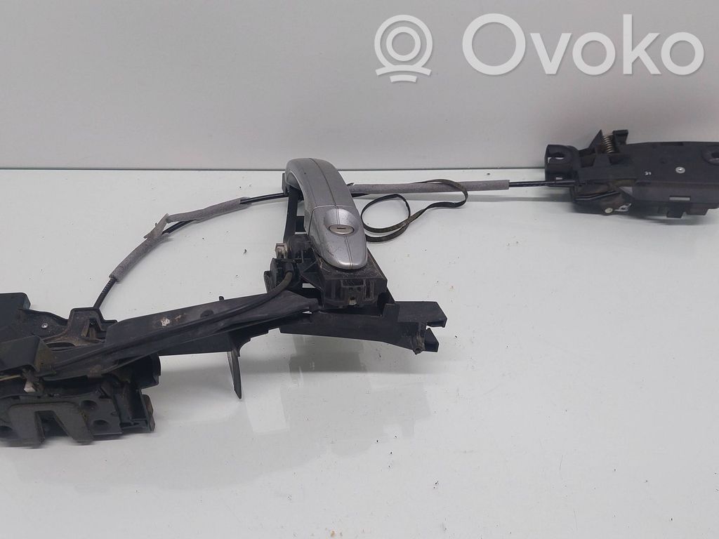 Front door lock   6M2AR21813,061020