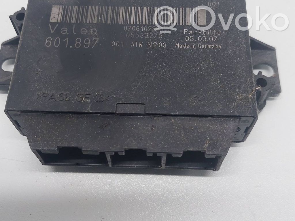 Audi A4 S4 B7 8E 8H Unité de commande, module PDC aide au stationnement 