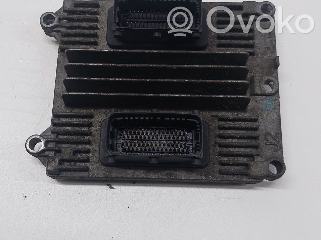 Opel Zafira A Engine control unit/module 