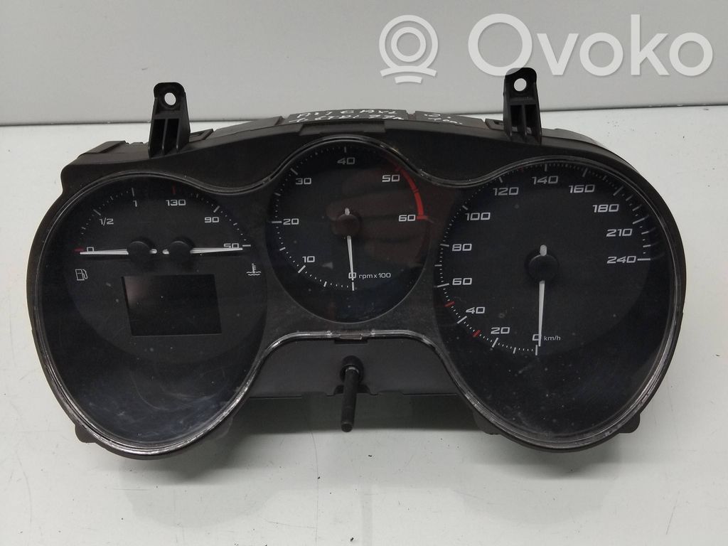 Seat Altea XL Speedometer (instrument cluster) 