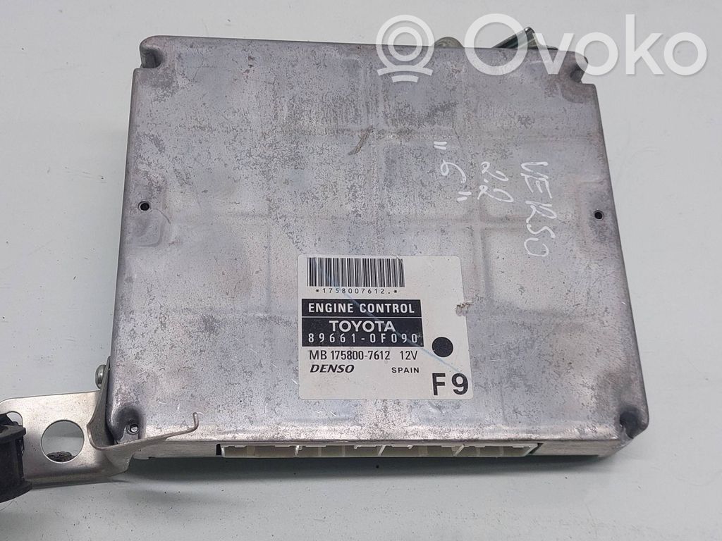 Toyota Corolla Verso AR10 Engine control unit/module 