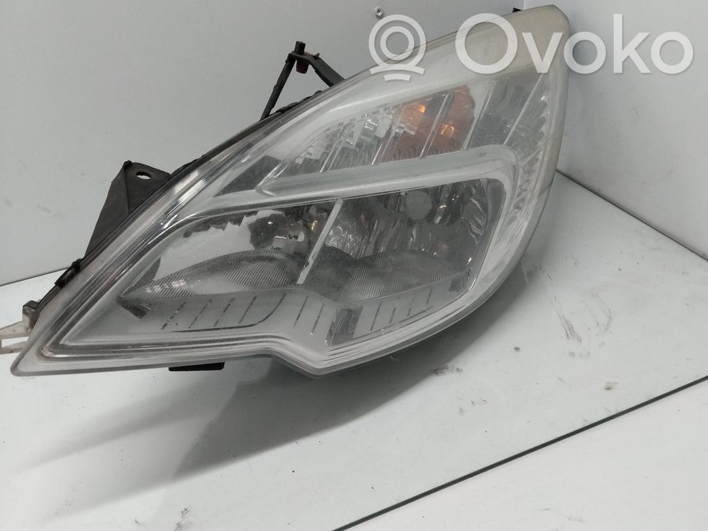Opel Meriva B Headlight/headlamp 
