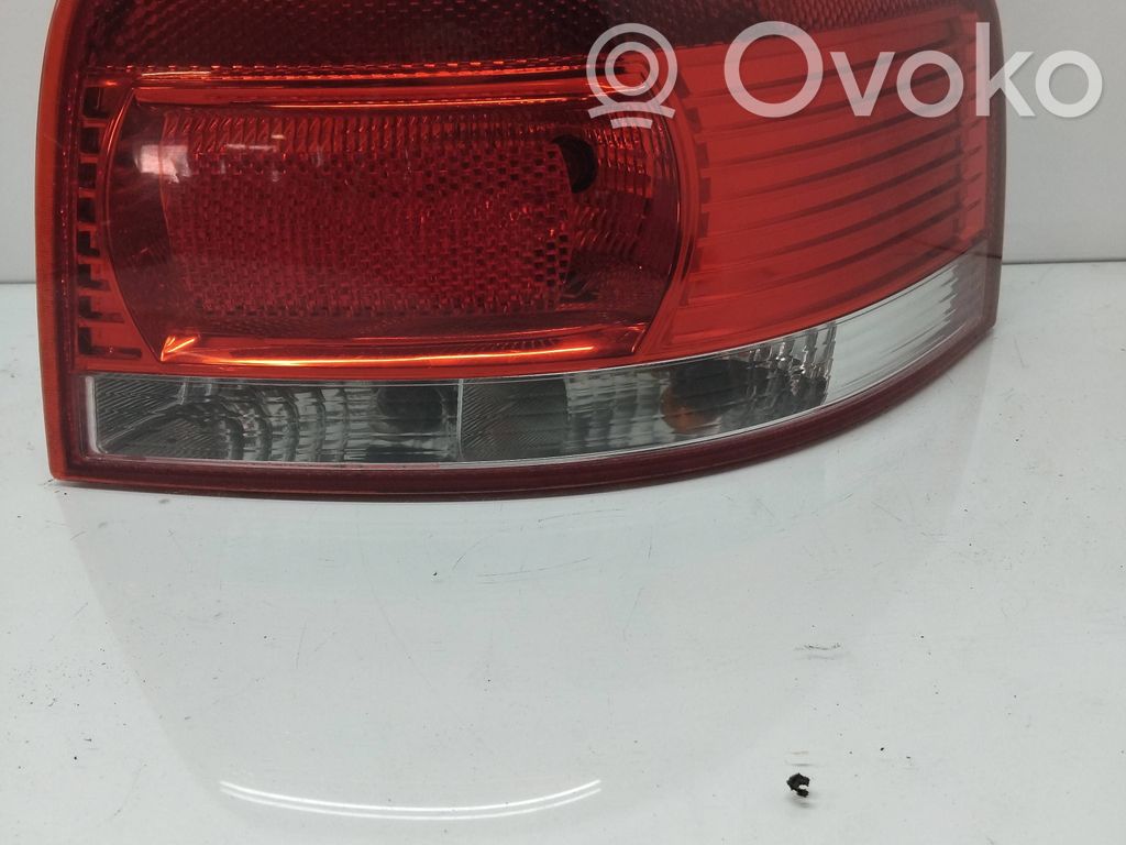 Takavalot   8P0945096