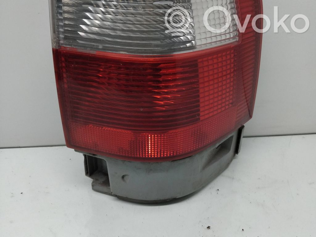 Rear/tail lights   964466