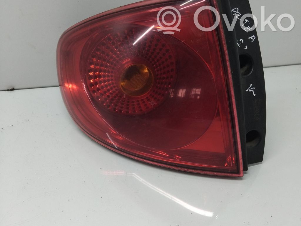 Seat Altea Galinis žibintas kėbule 