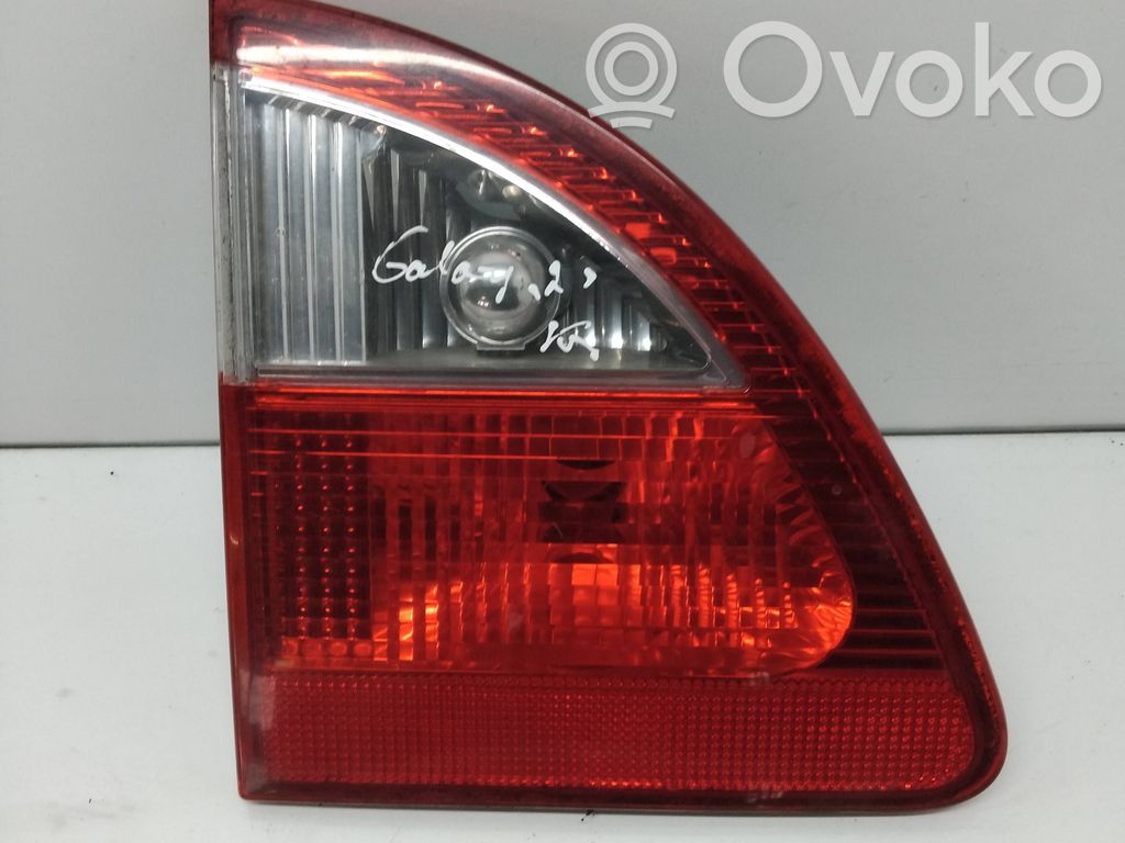 Ford Galaxy Lampy tylnej klapy bagażnika 